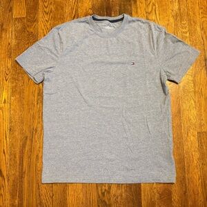 Tommy Hilfiger Light Heather Gray Short Sleeve Crewneck Tee